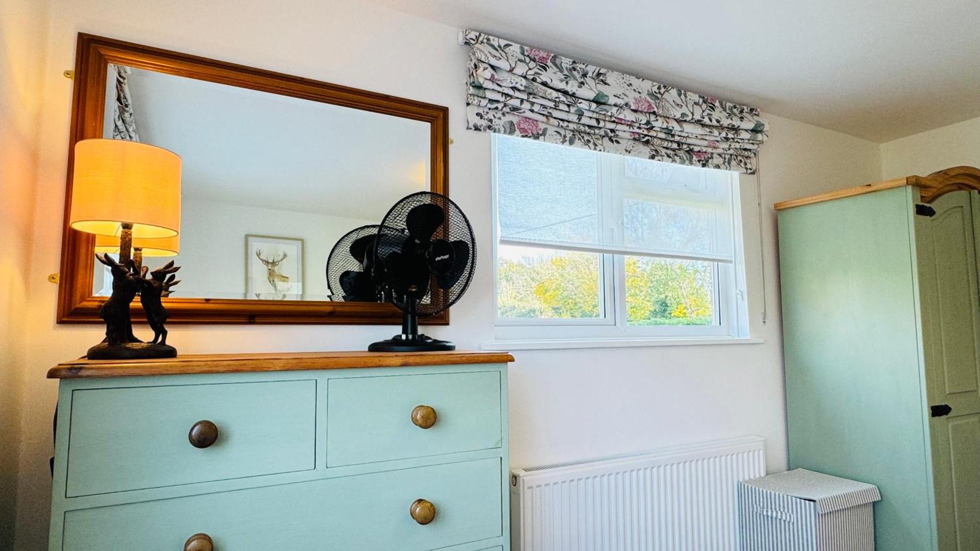 3 Bed Spa Cottage Southwater Eksteriør bilde
