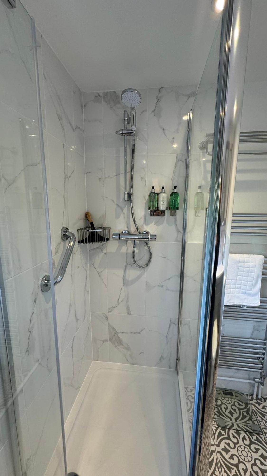 3 Bed Spa Cottage Southwater Eksteriør bilde