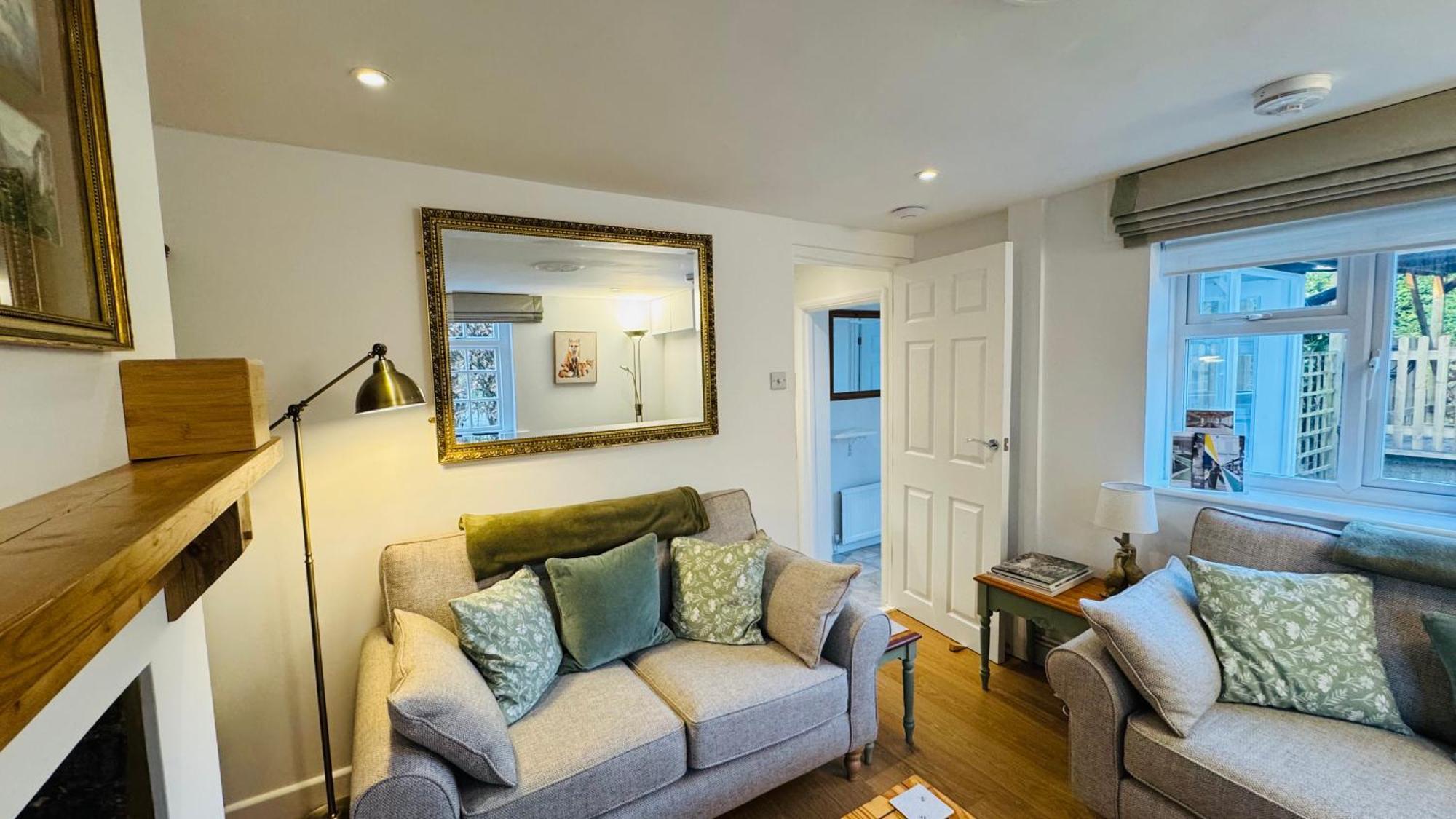 3 Bed Spa Cottage Southwater Eksteriør bilde