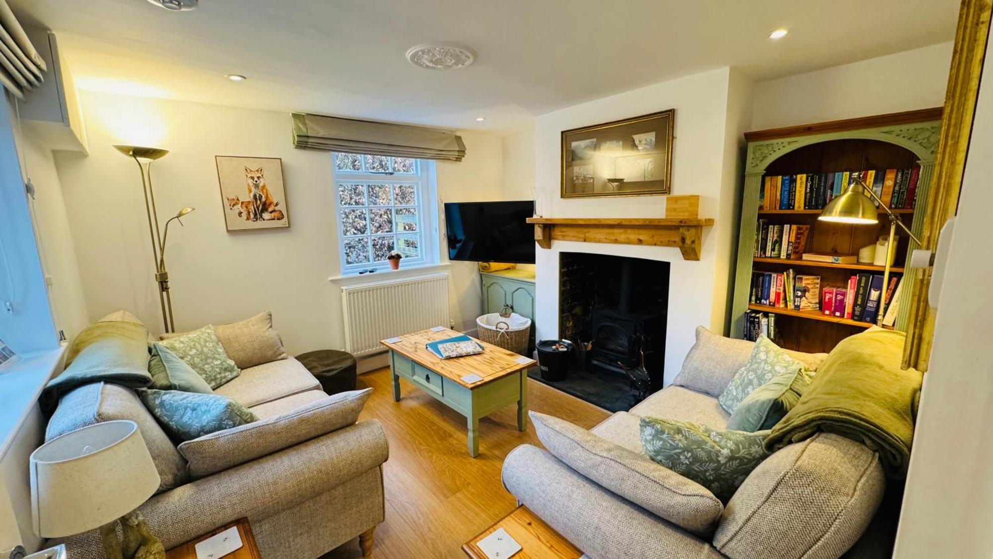 3 Bed Spa Cottage Southwater Eksteriør bilde