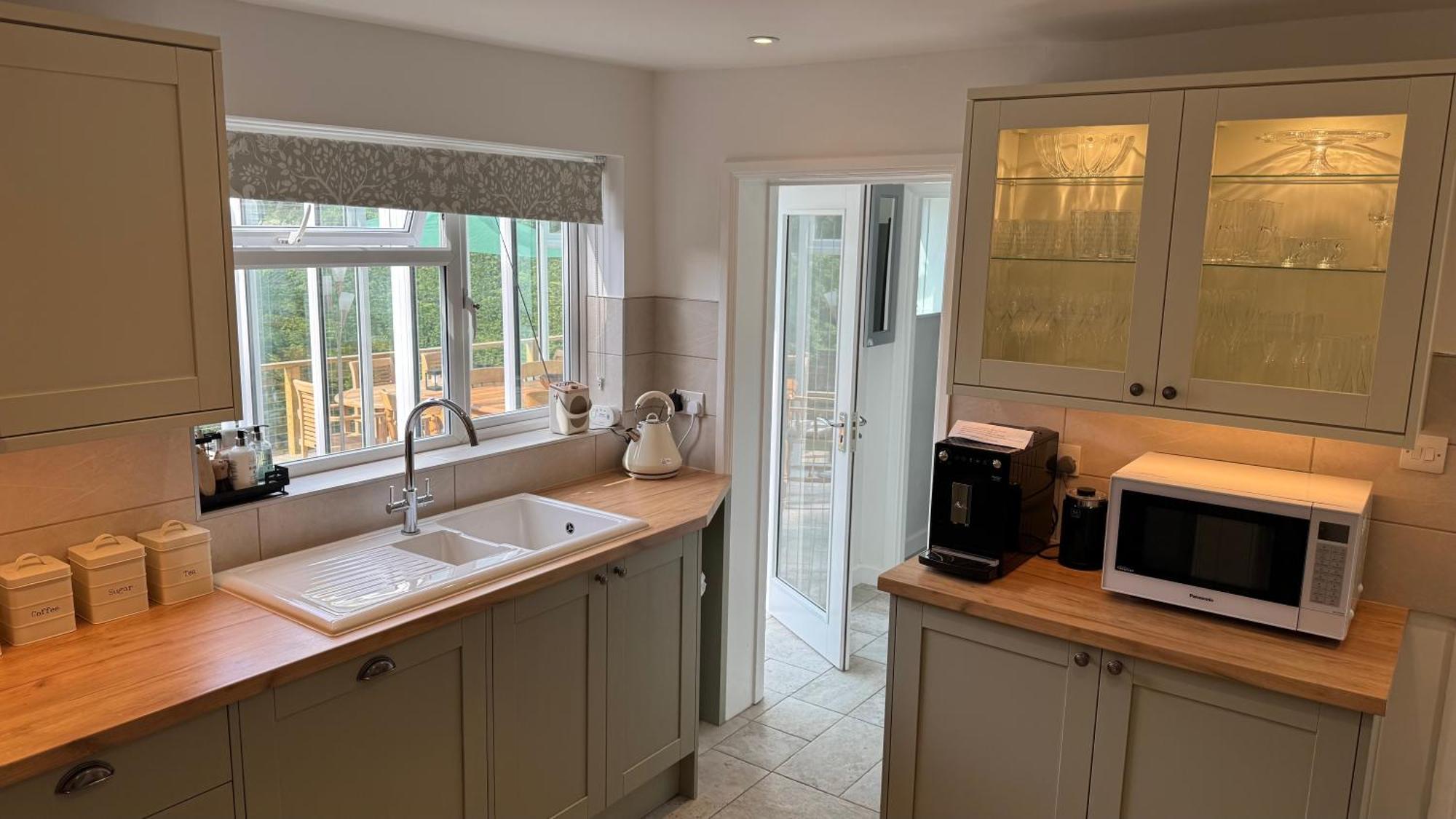 3 Bed Spa Cottage Southwater Eksteriør bilde