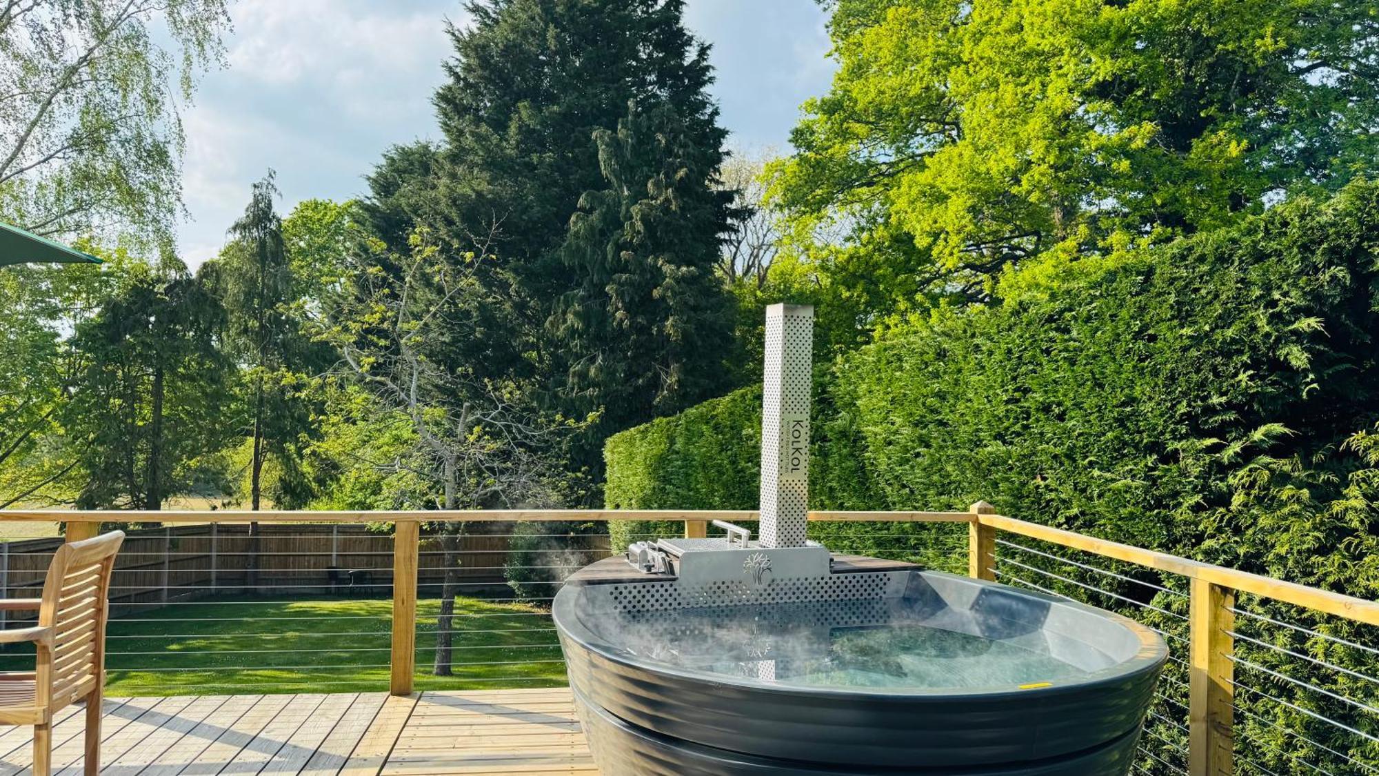 3 Bed Spa Cottage Southwater Eksteriør bilde